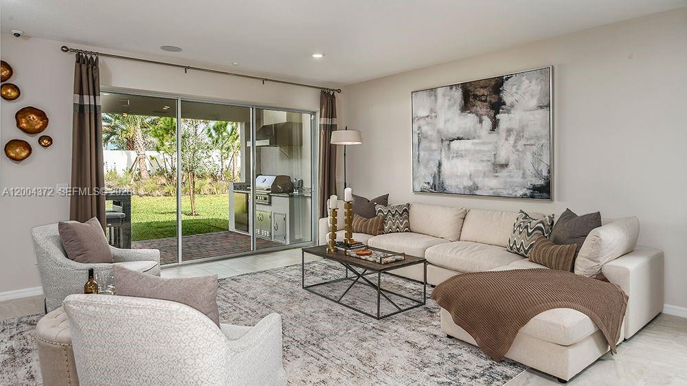 Veranda Oaks - Residential