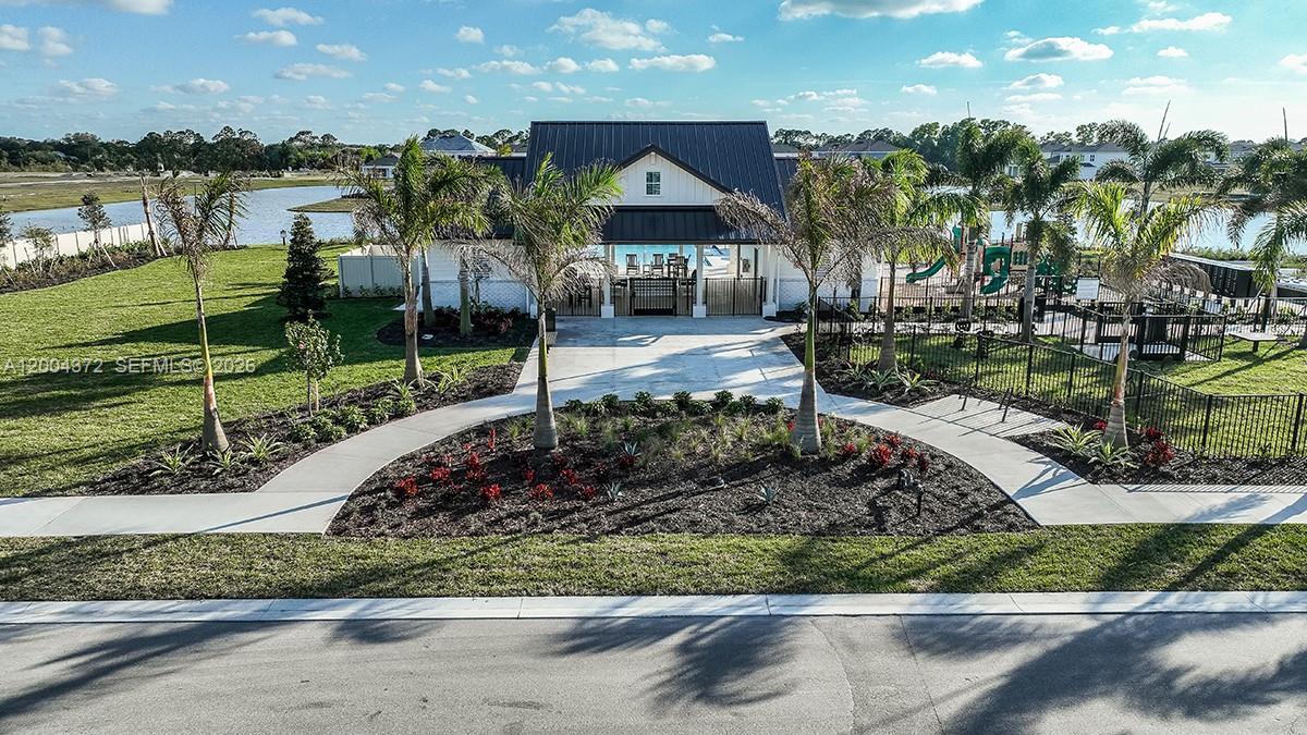 Veranda Oaks - Residential