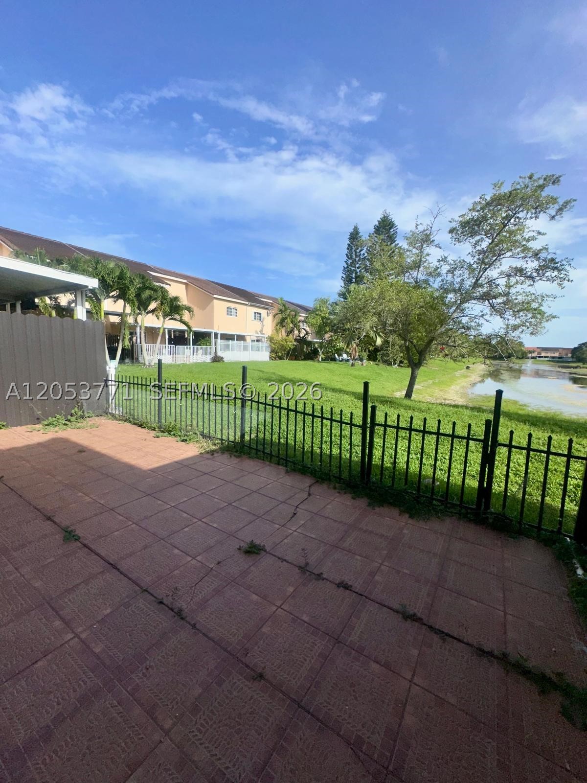 CARIBE LAKES PHASE I - Residential Lease