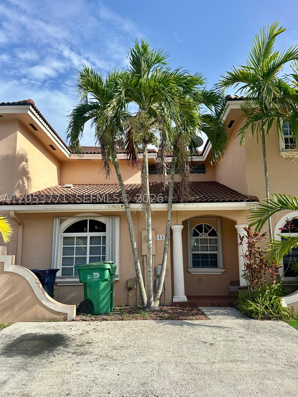CARIBE LAKES PHASE I - Residential Lease