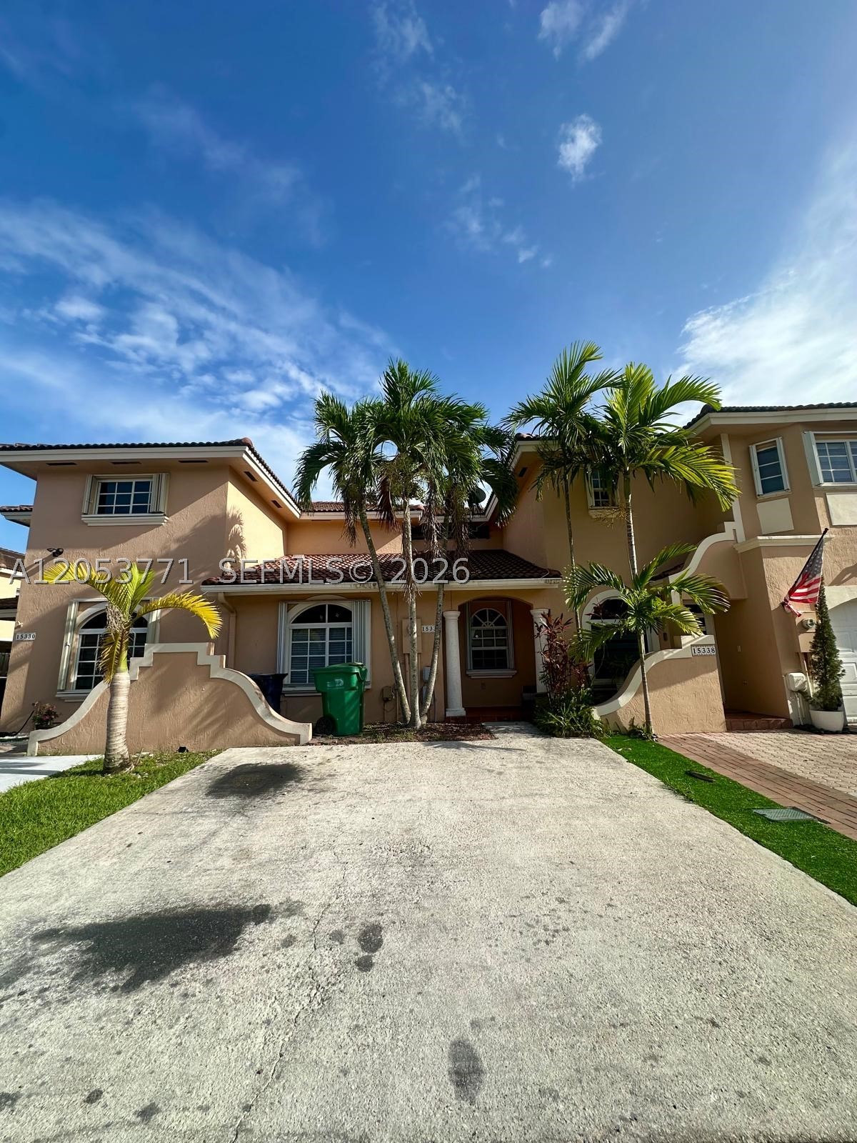 CARIBE LAKES PHASE I - Residential Lease