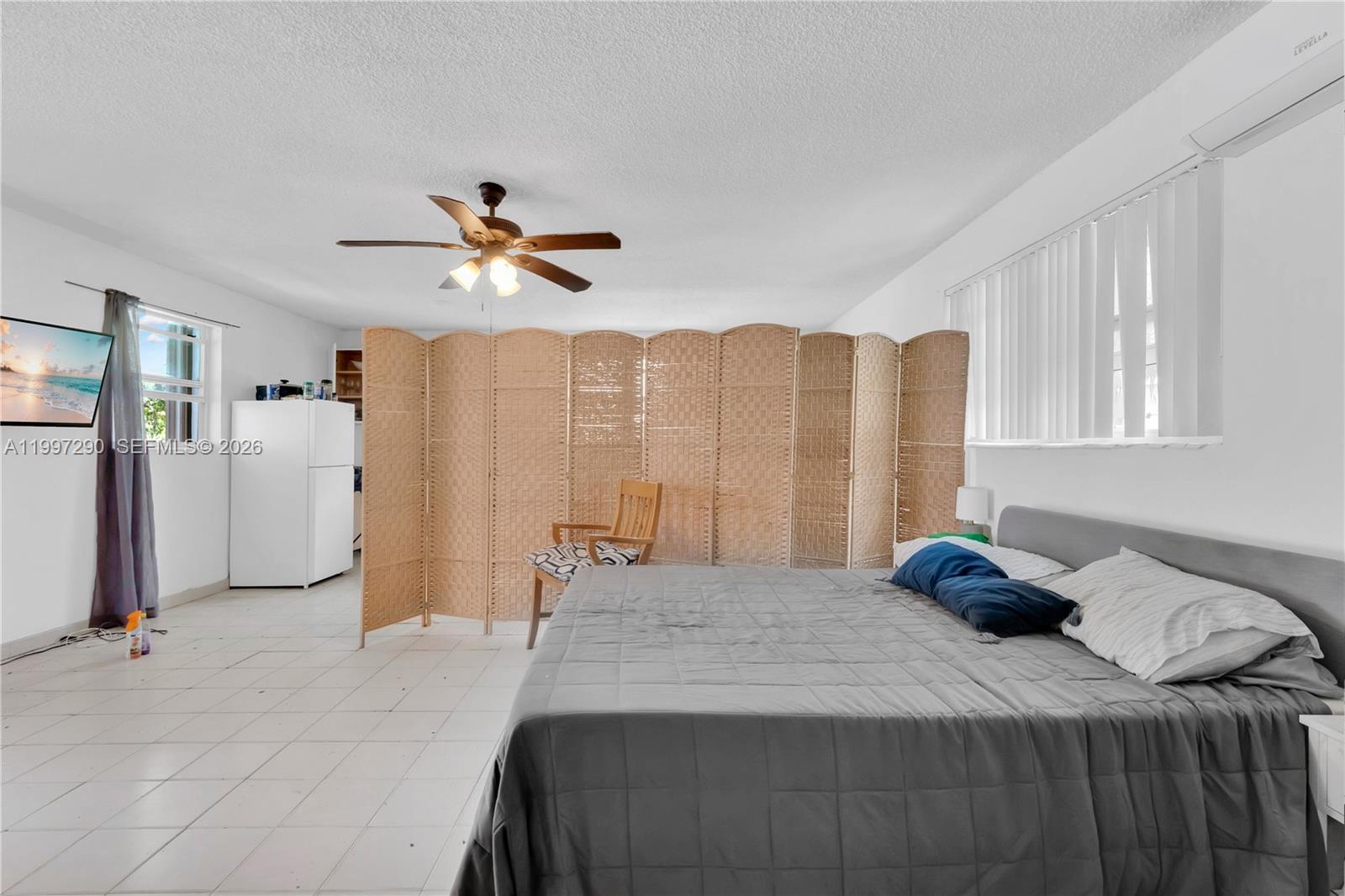 BREEZY HEIGHTS 1ST ADDN - Residential