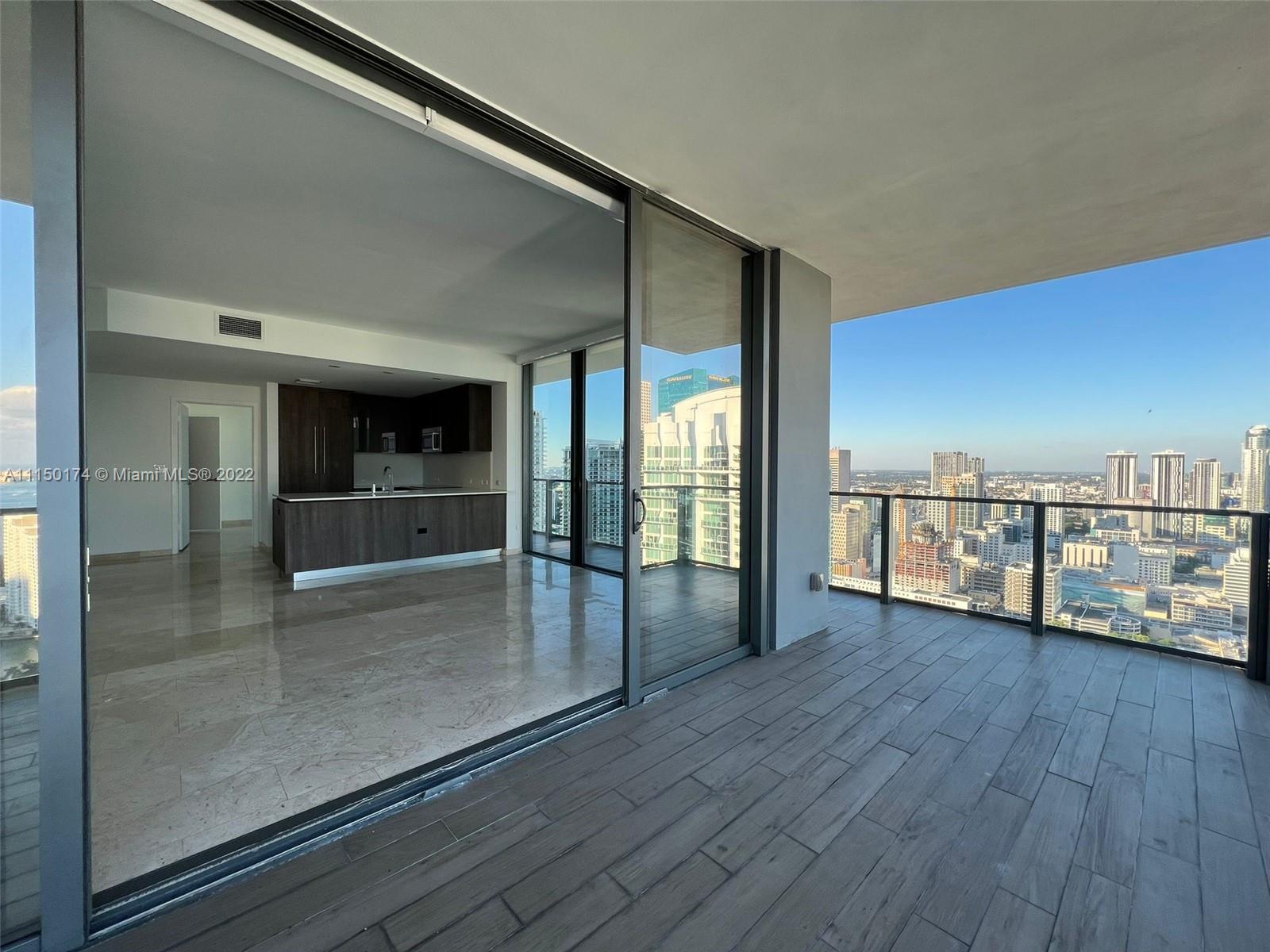 REACH CONDO - Residential