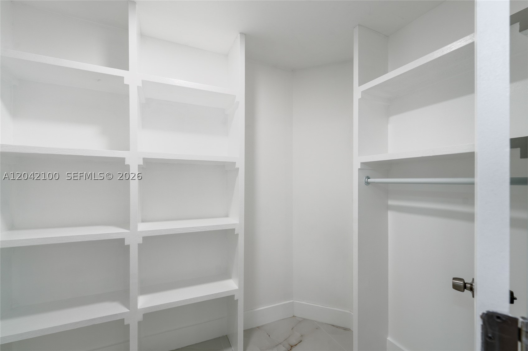 360 CONDO C - Residential Lease