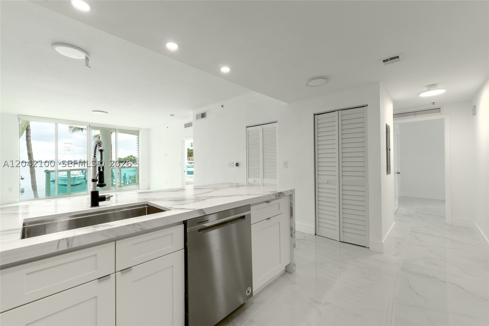 360 CONDO C - Residential Lease