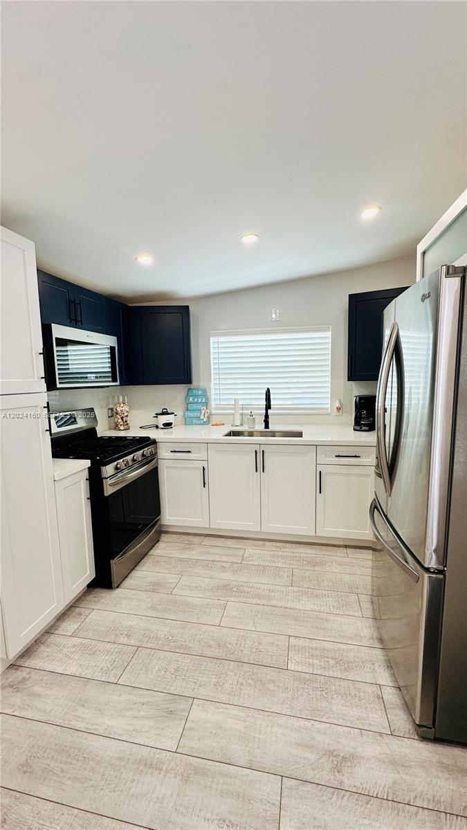 LONG KEY PROJ PROP LINE S - Residential