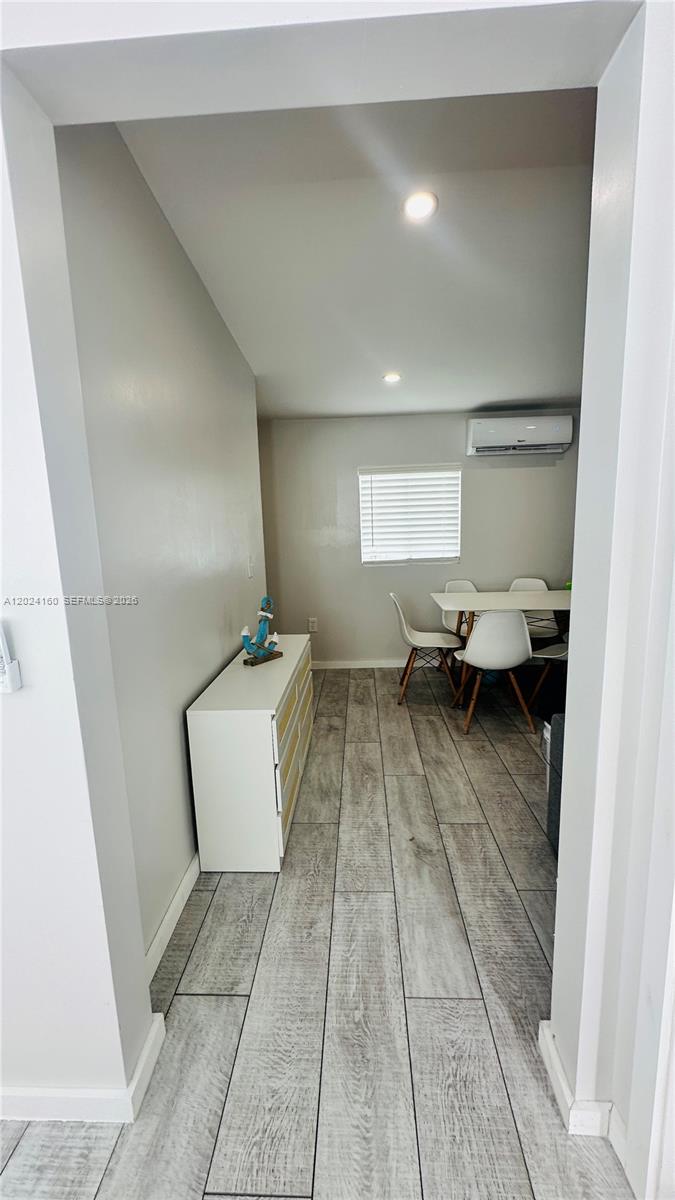 LONG KEY PROJ PROP LINE S - Residential