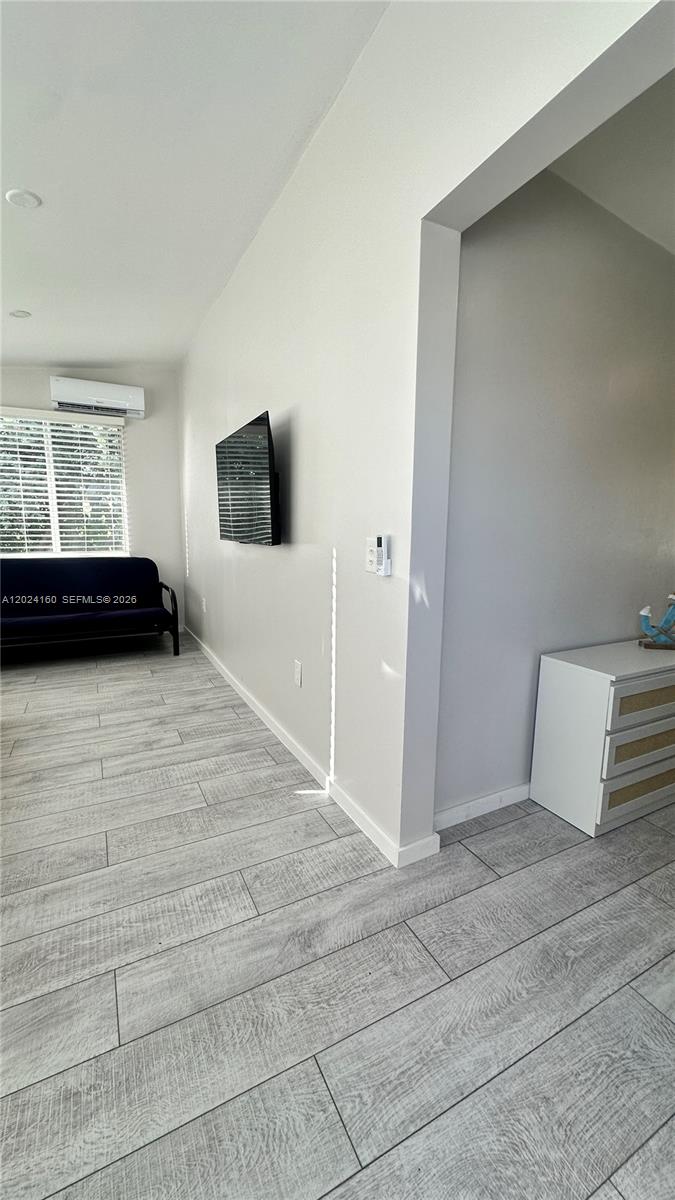LONG KEY PROJ PROP LINE S - Residential