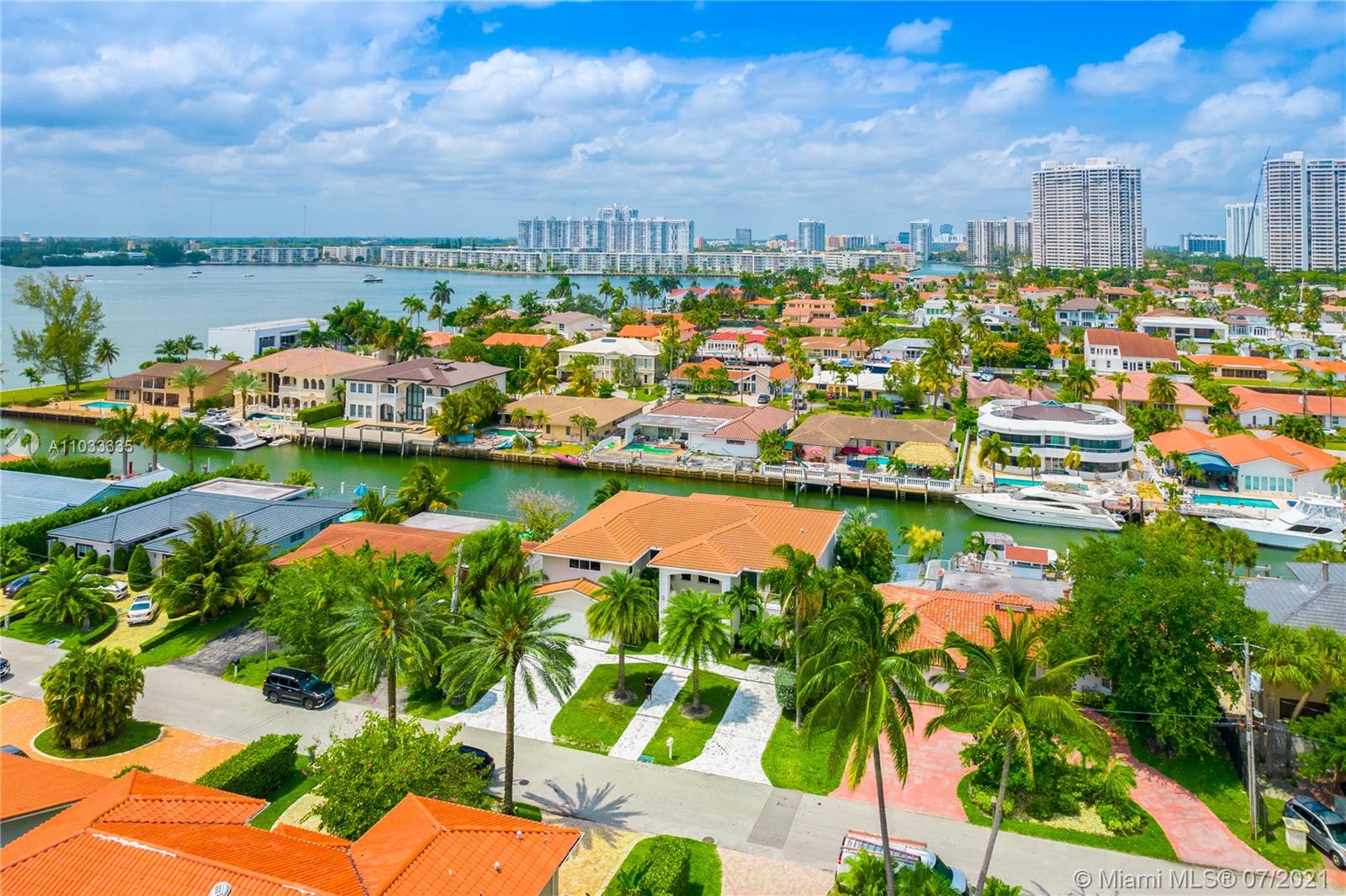 EASTERN SHORES 1ST ADDN - Residential