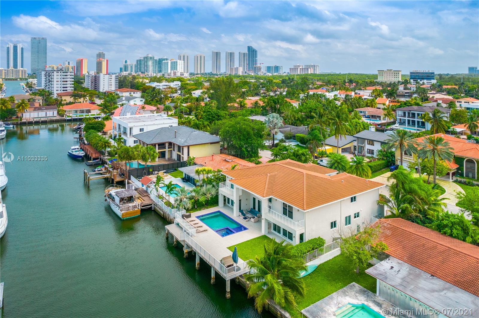 EASTERN SHORES 1ST ADDN - Residential