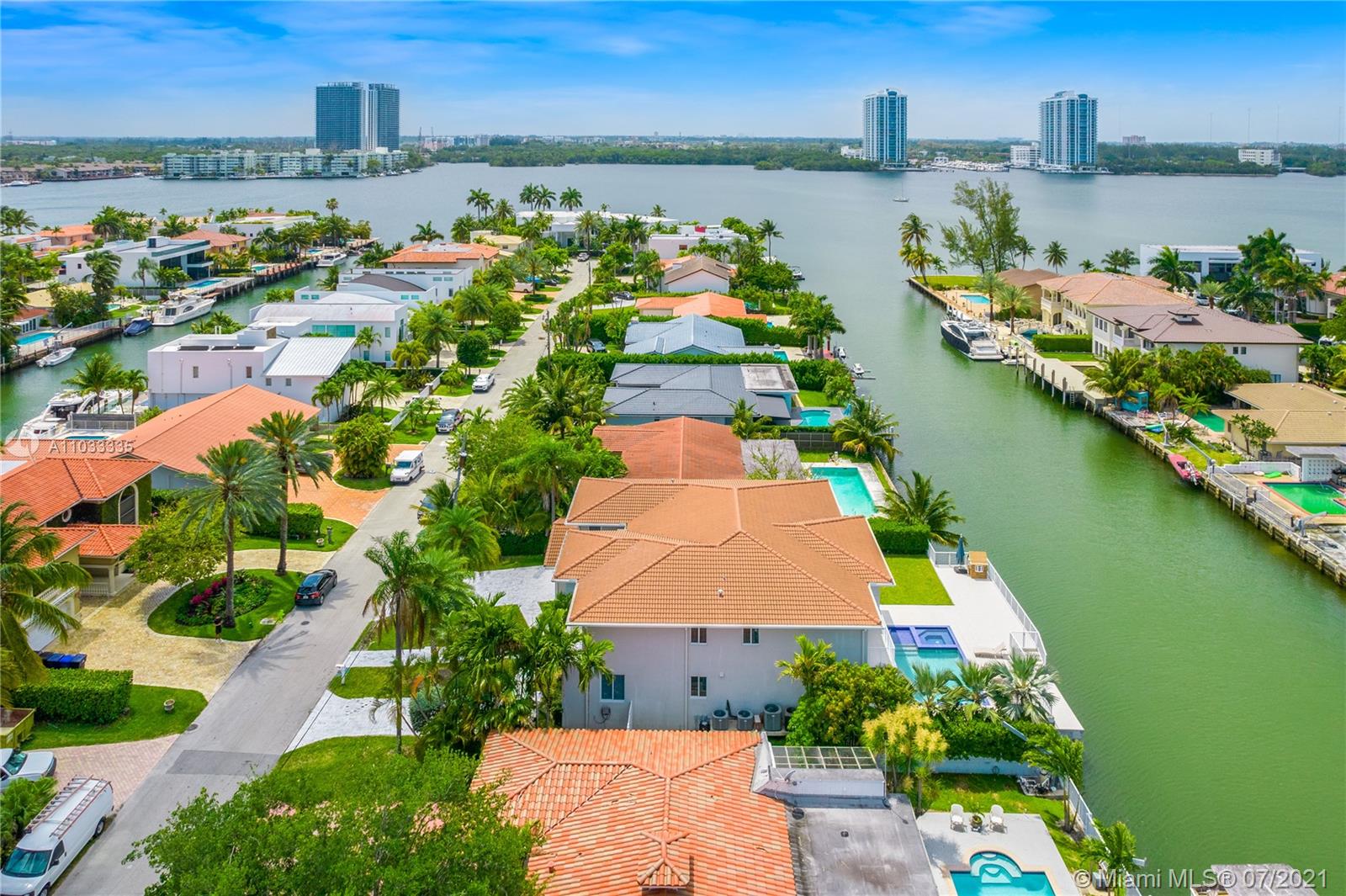 EASTERN SHORES 1ST ADDN - Residential