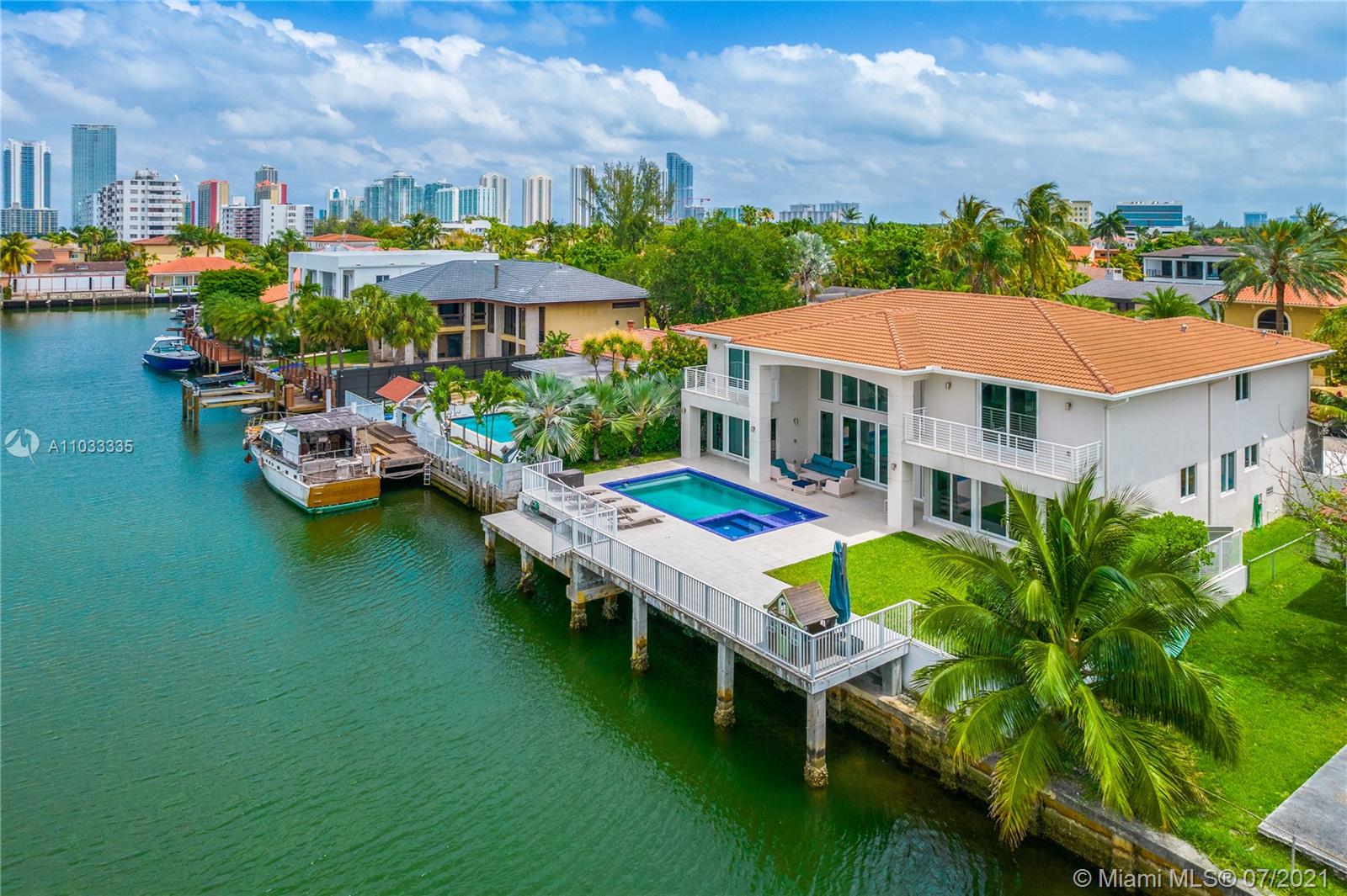 EASTERN SHORES 1ST ADDN - Residential