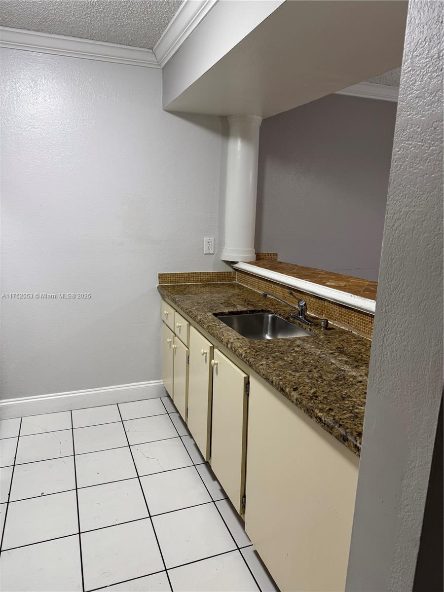 MOORS POINTE CONDO - Residential Lease
