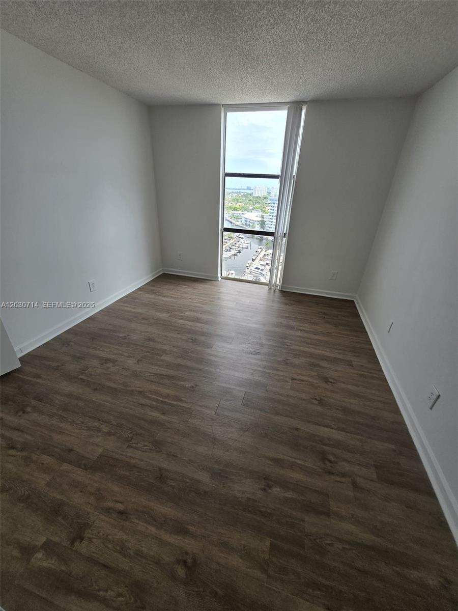 SAILBOAT CAY CONDO - Residential Lease