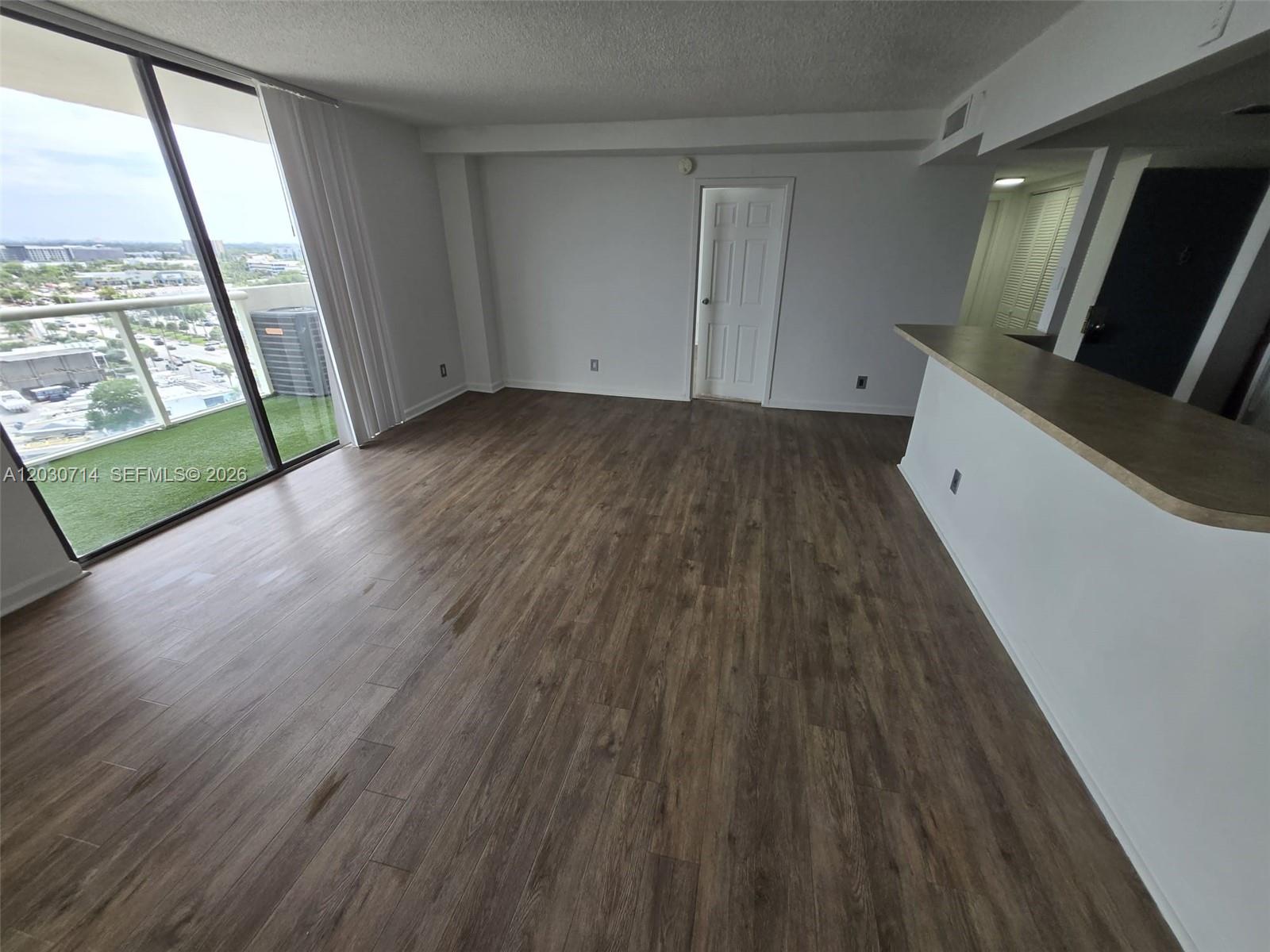 SAILBOAT CAY CONDO - Residential Lease