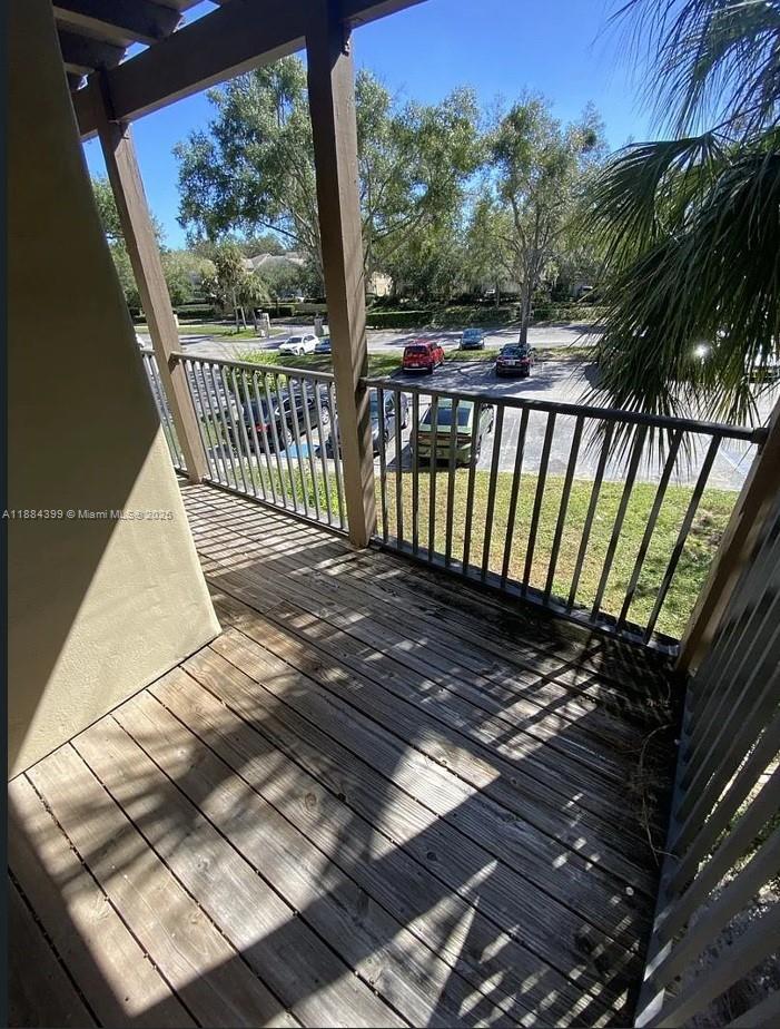 THE OASIS AT PEARL LAKE - Residential