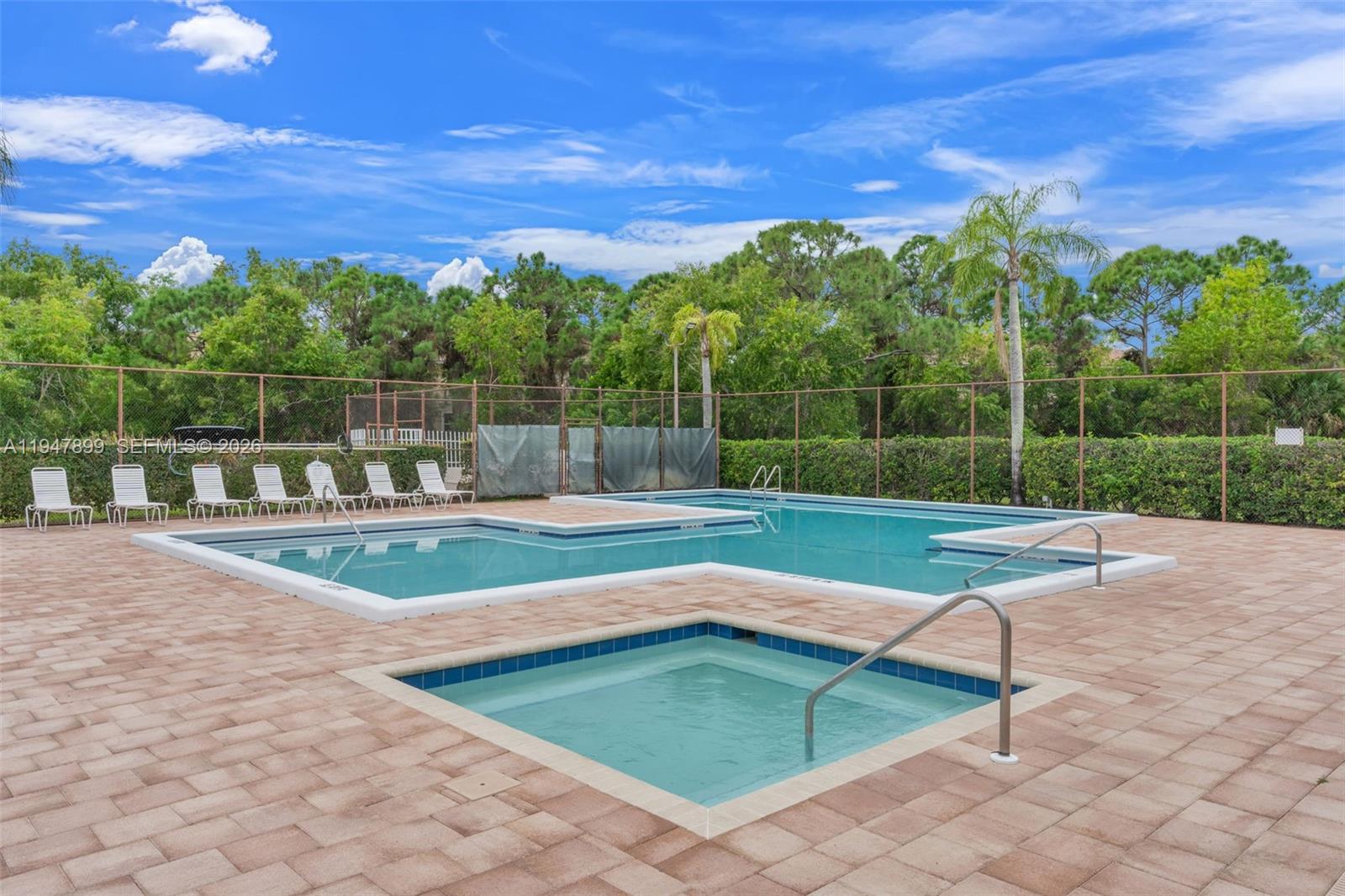 BUNKER HILL AT HERITAGE R - Residential