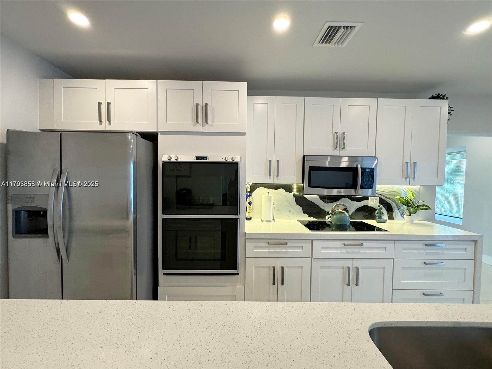 IVES ESTATES SEC 5 - Residential Lease