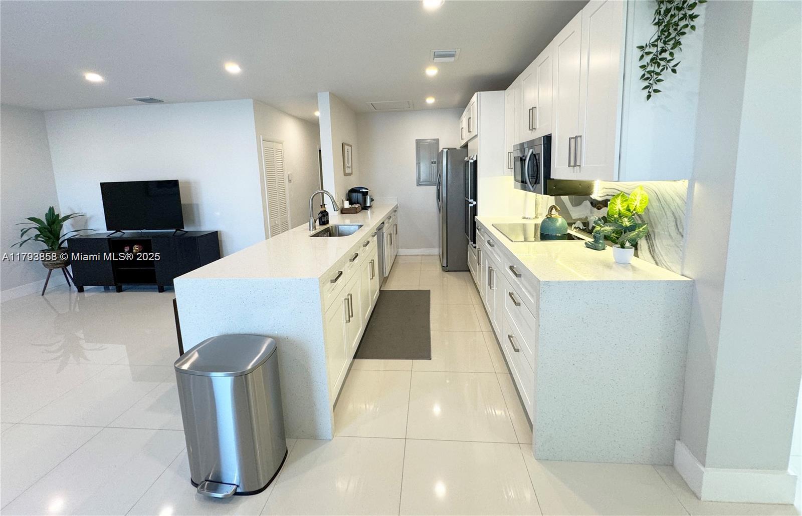 IVES ESTATES SEC 5 - Residential Lease