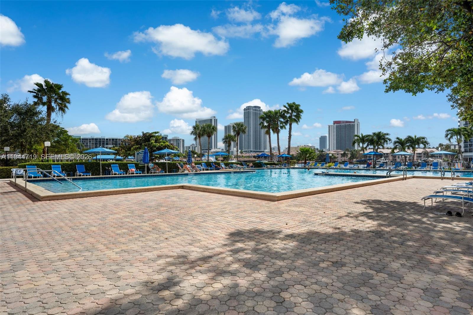 OLYMPUS CONDO PHASE - Residential