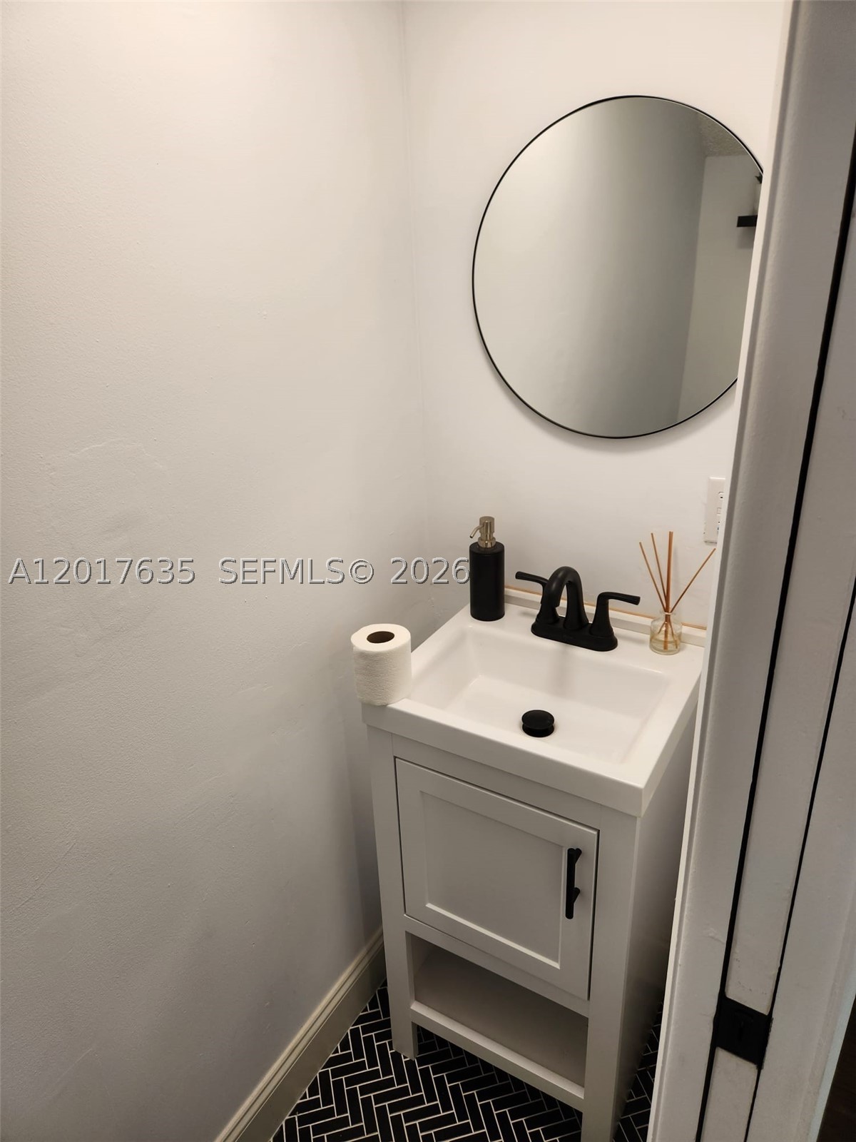 VISTA ALEGRE TOWNHOMES CO - Residential