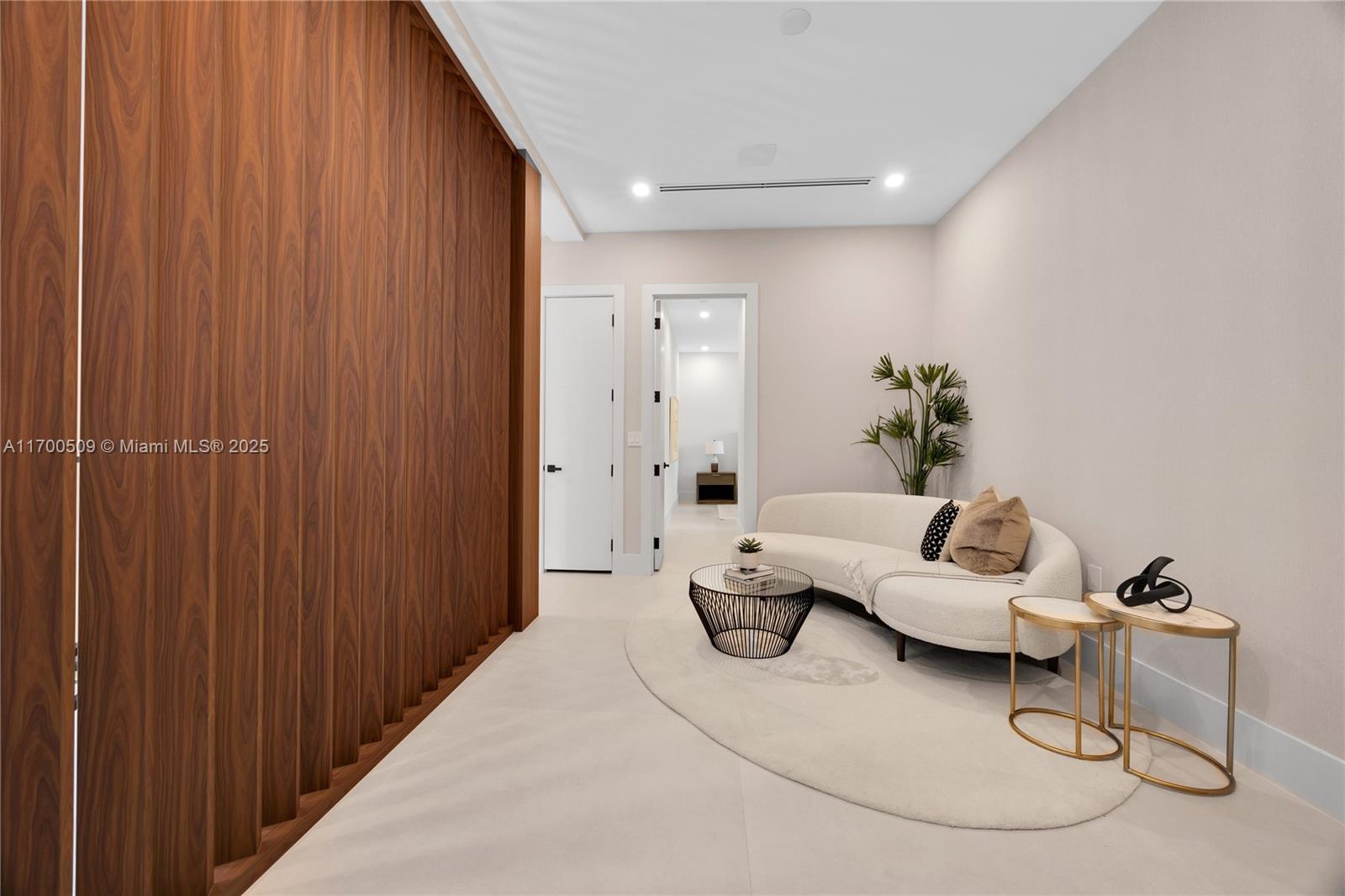 SOUTHERN PINES - Residential