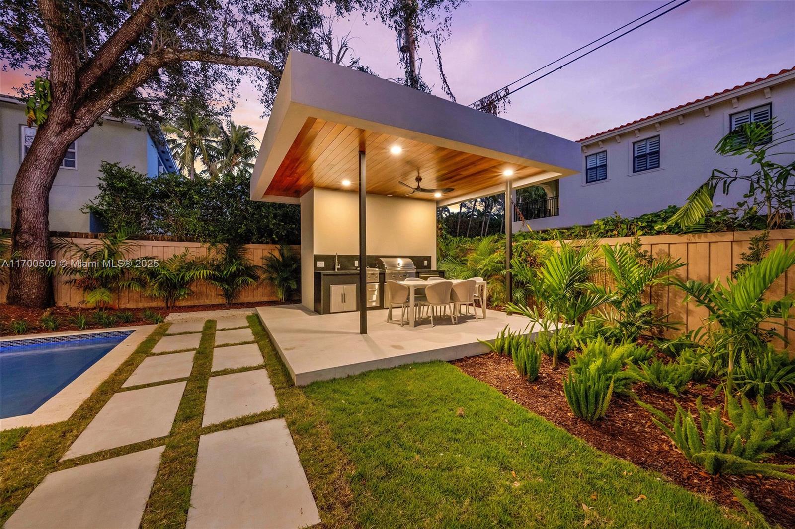 SOUTHERN PINES - Residential