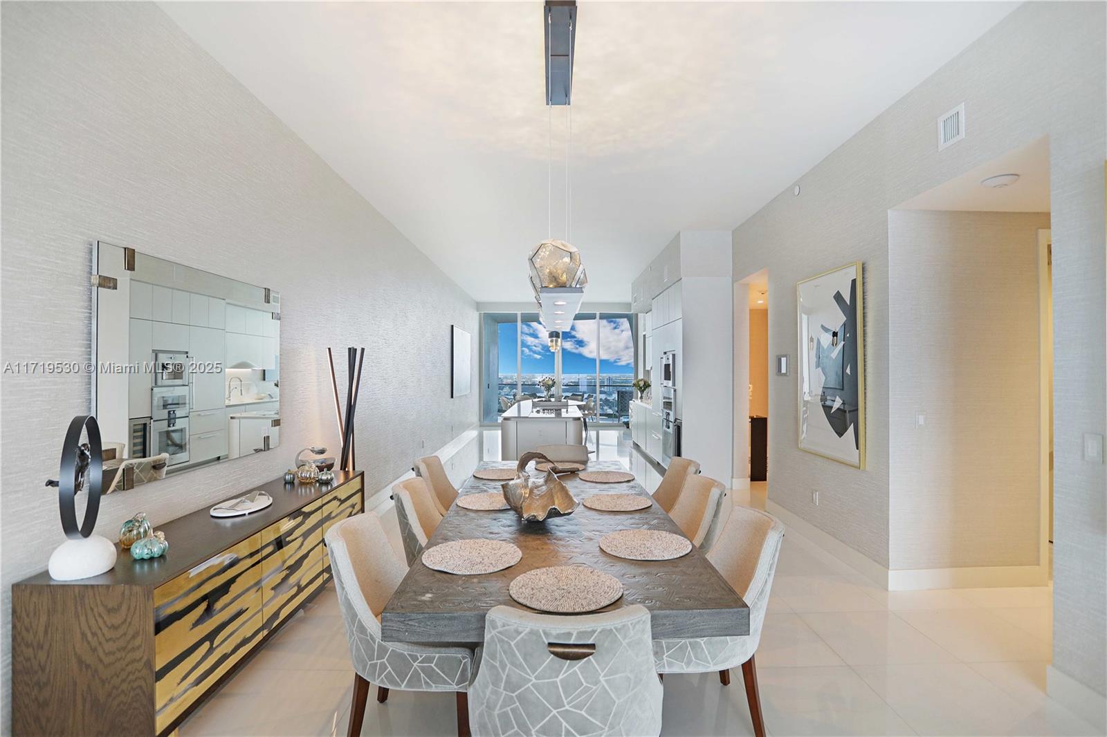 JADE SIGNATURE CONDO - Residential