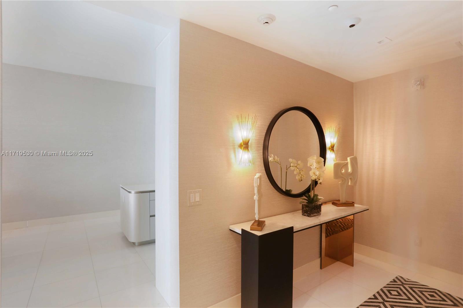 JADE SIGNATURE CONDO - Residential