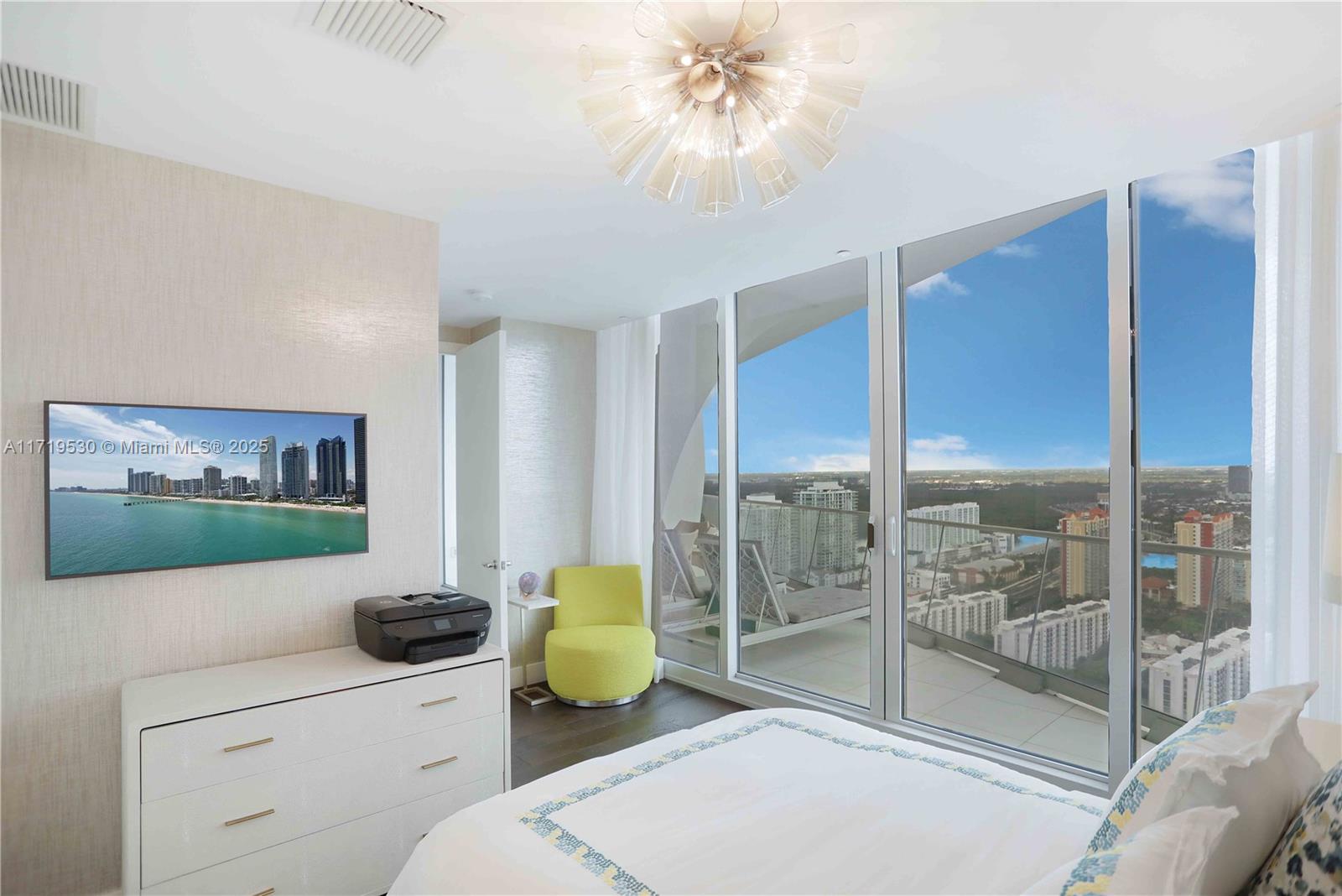 JADE SIGNATURE CONDO - Residential