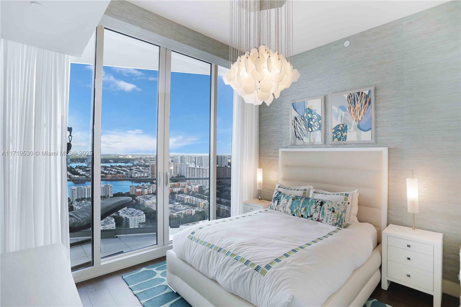 JADE SIGNATURE CONDO - Residential