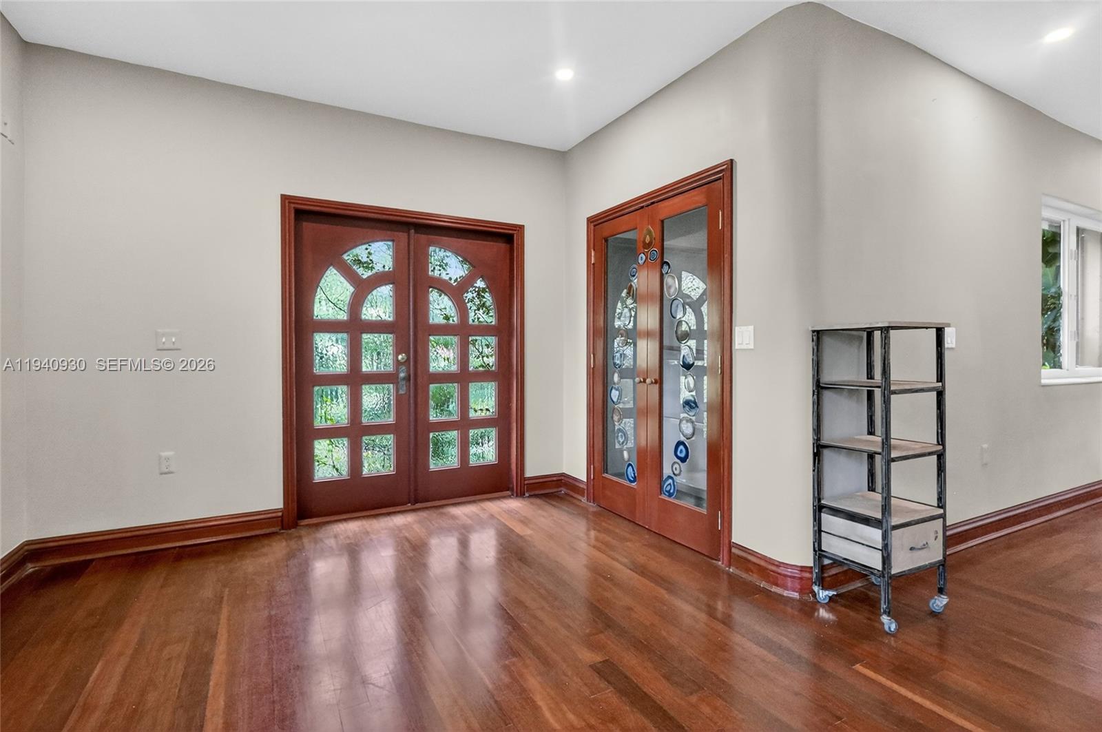 HOLLEMAN PARK - Residential