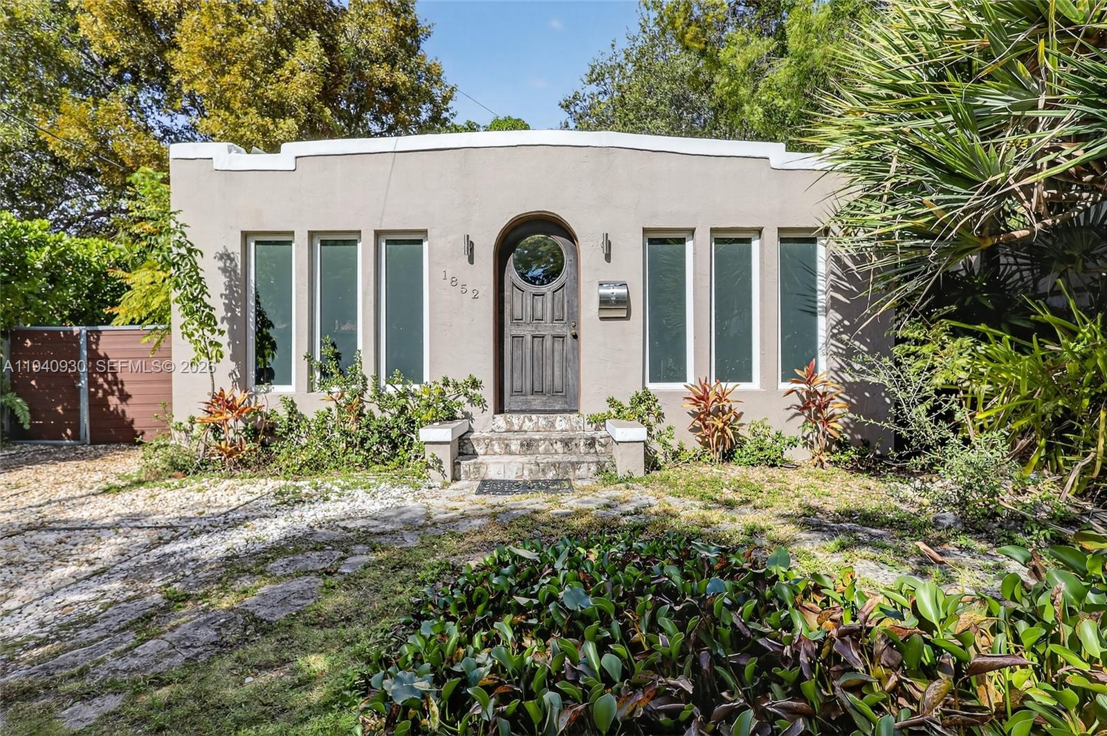 HOLLEMAN PARK - Residential