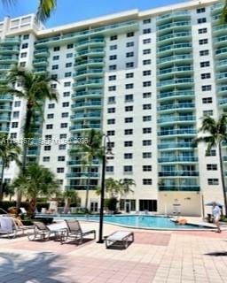 OCEANVIEW BUILDING A COND - Residential