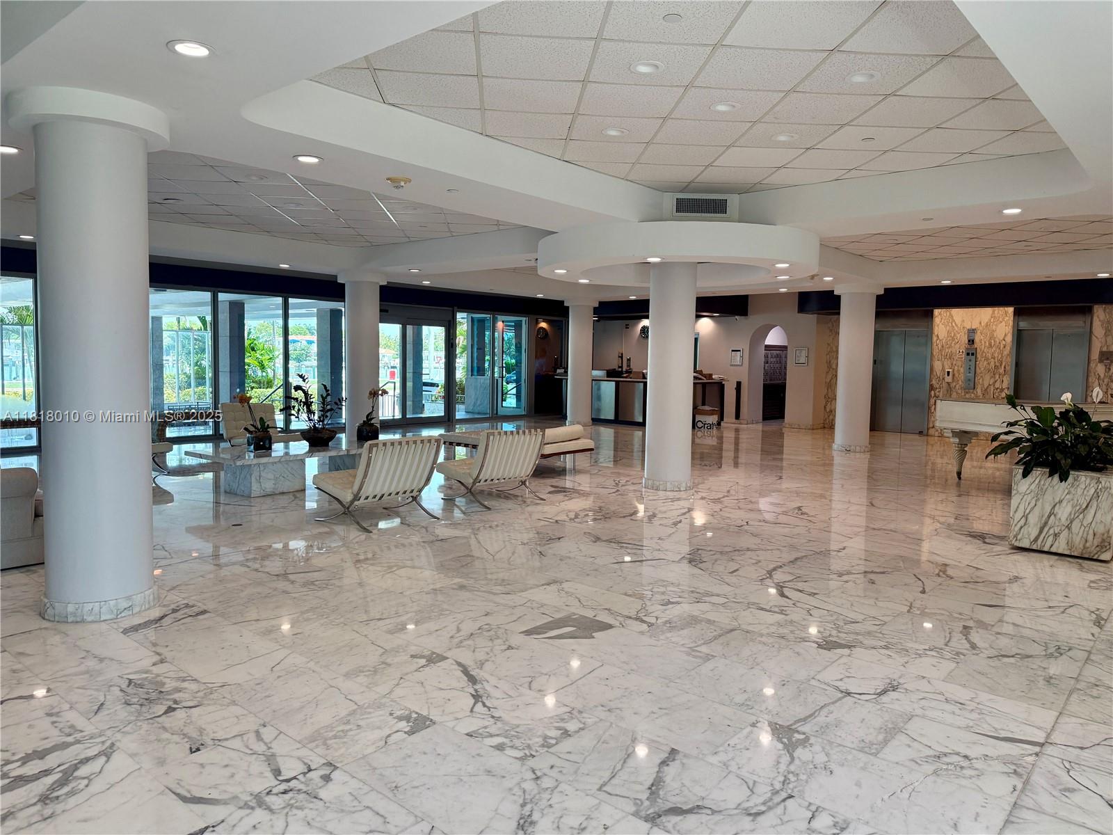 CRYSTAL HOUSE CONDO - Residential Lease