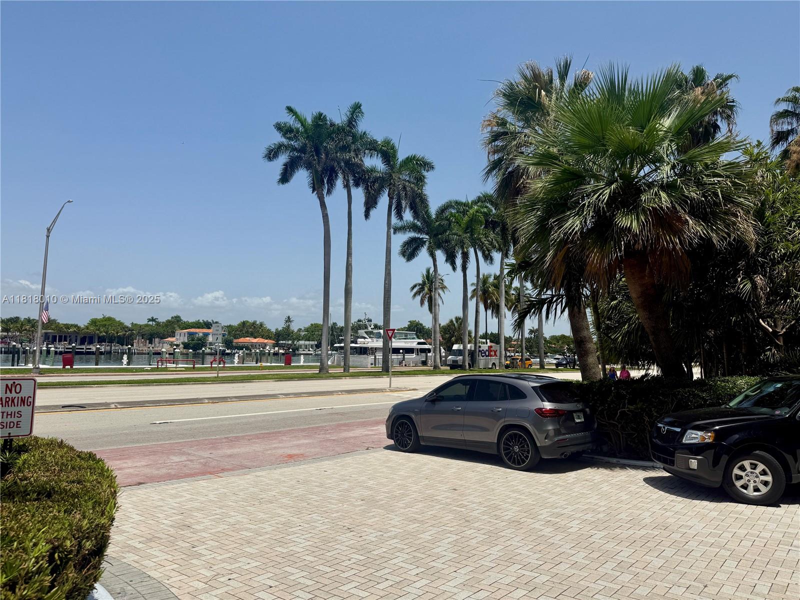 CRYSTAL HOUSE CONDO - Residential Lease