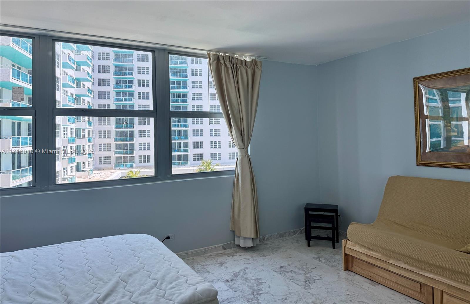 CRYSTAL HOUSE CONDO - Residential Lease