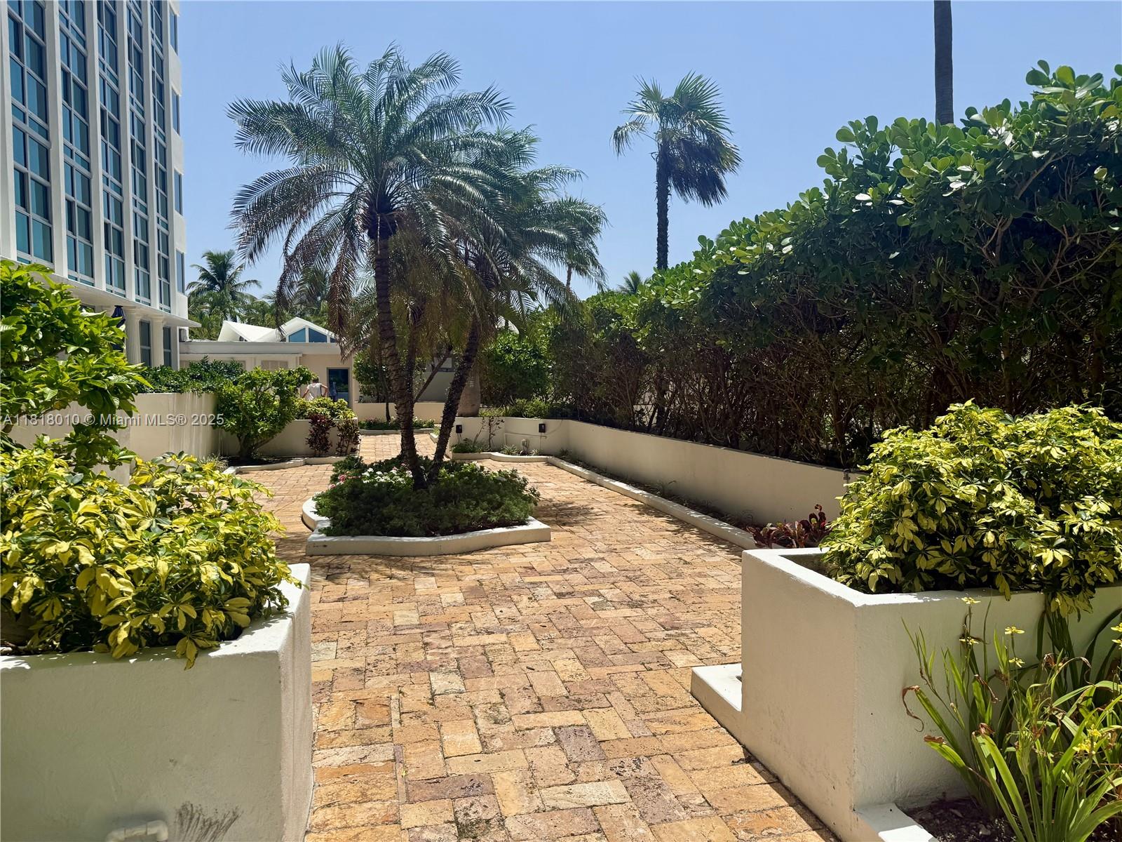 CRYSTAL HOUSE CONDO - Residential Lease