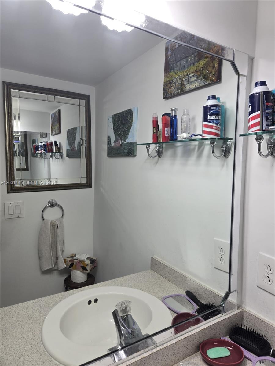 CAMBRIDGE A CONDO - Residential Lease