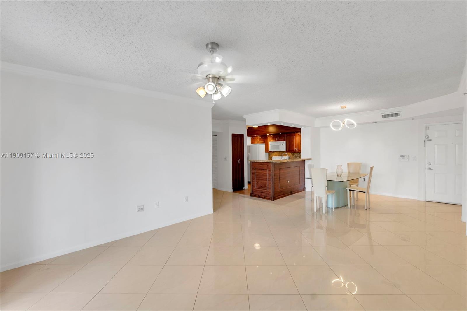 REGENT PARK CONDO - Residential