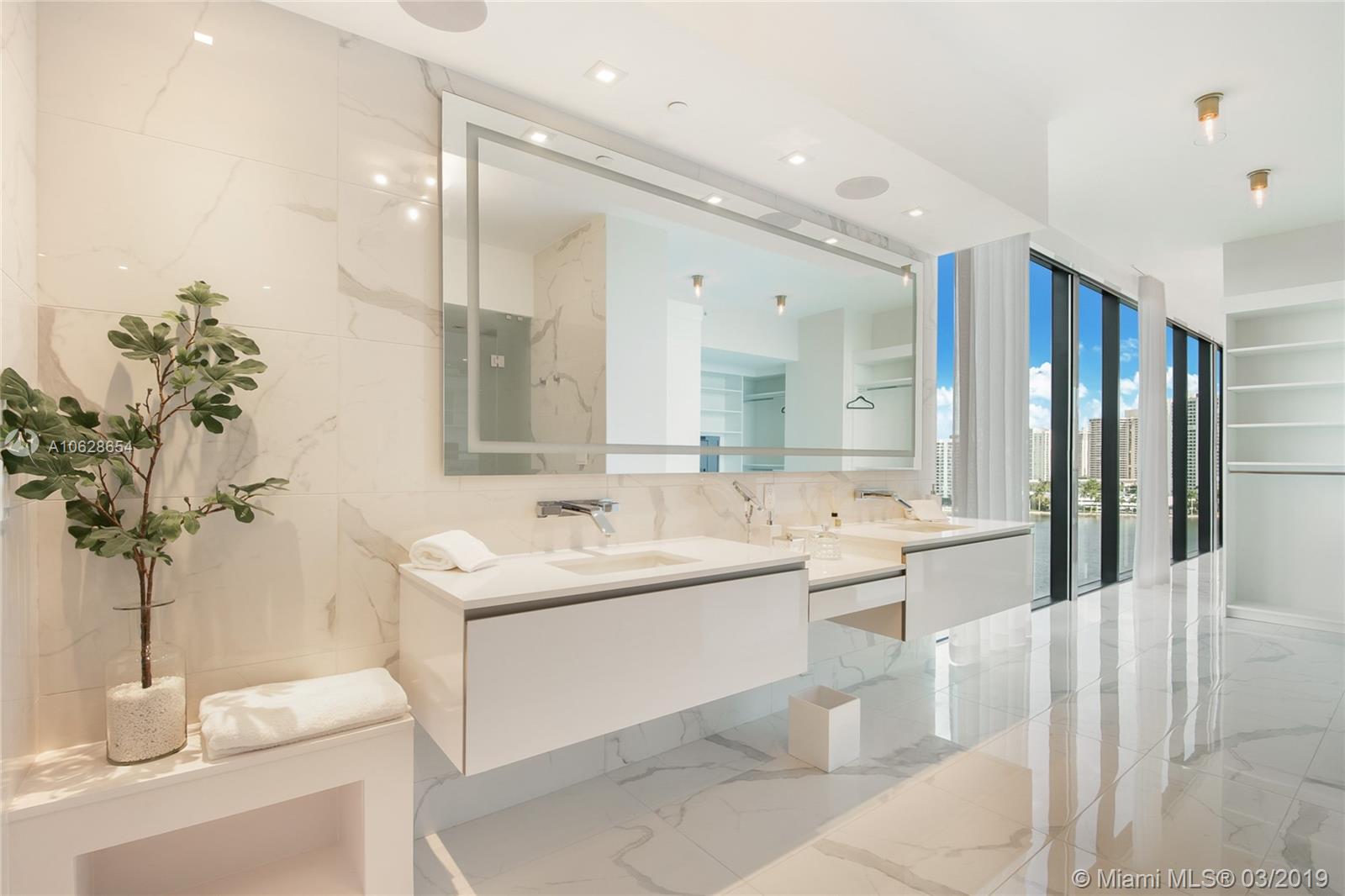 PRIVE - Residential