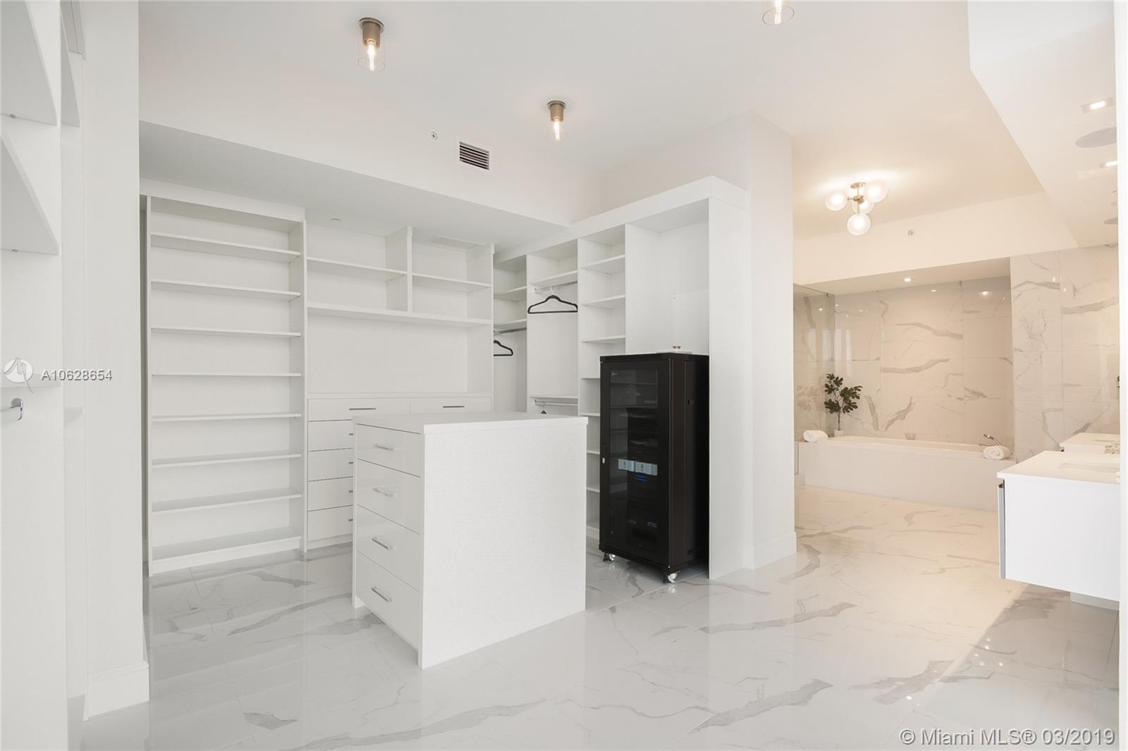 PRIVE - Residential