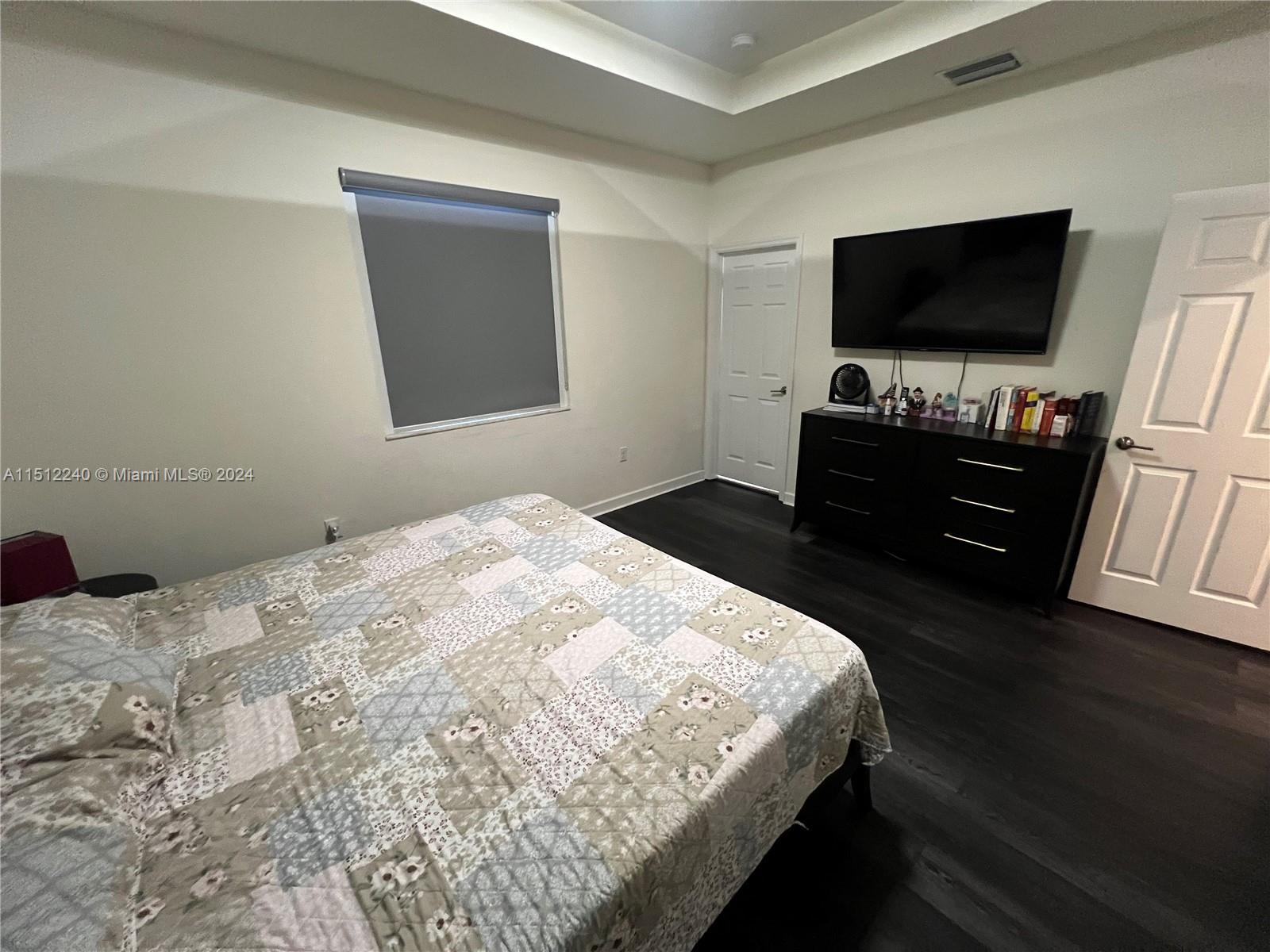 COCO PALM ESTATES - Residential