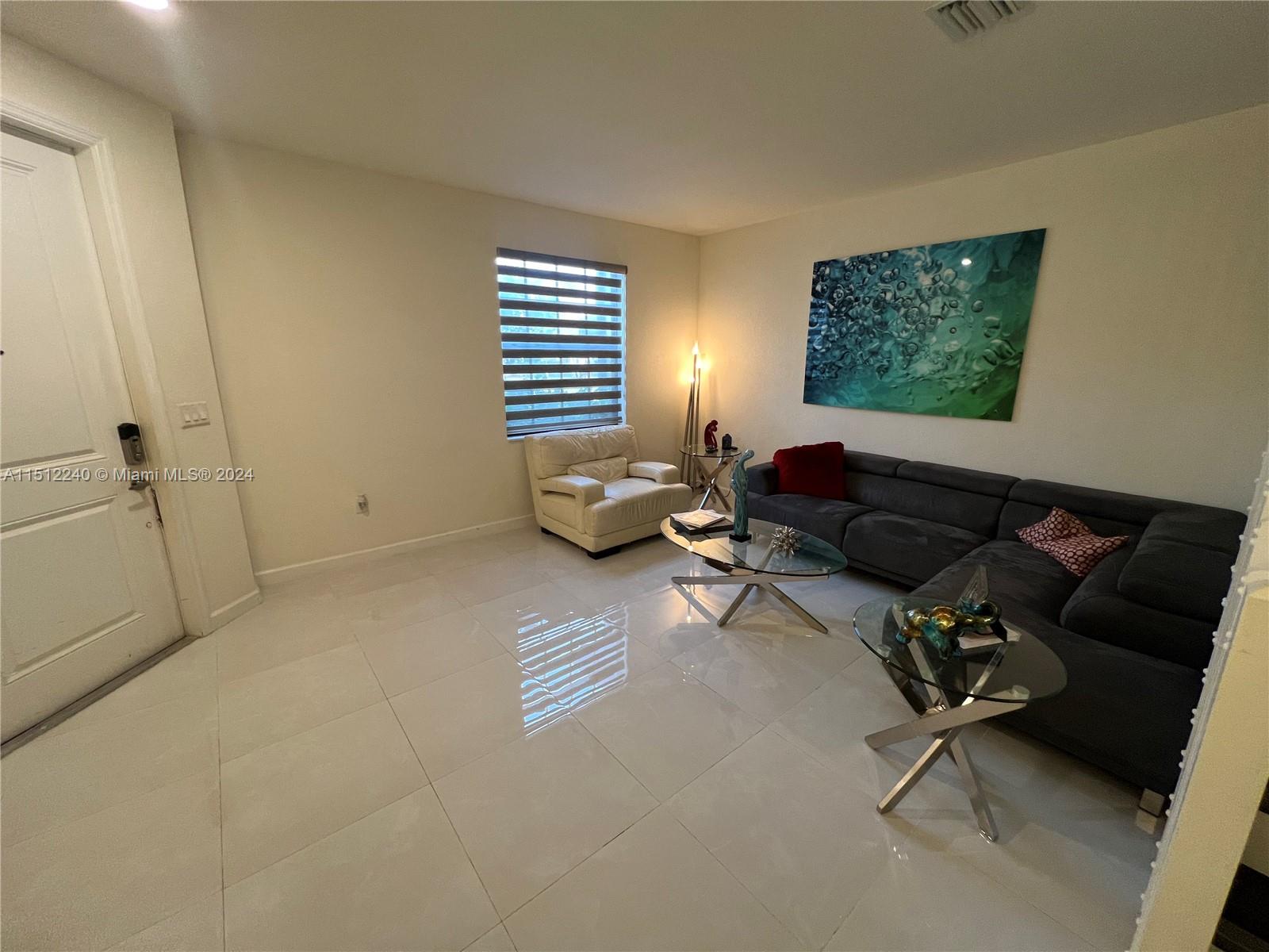 COCO PALM ESTATES - Residential