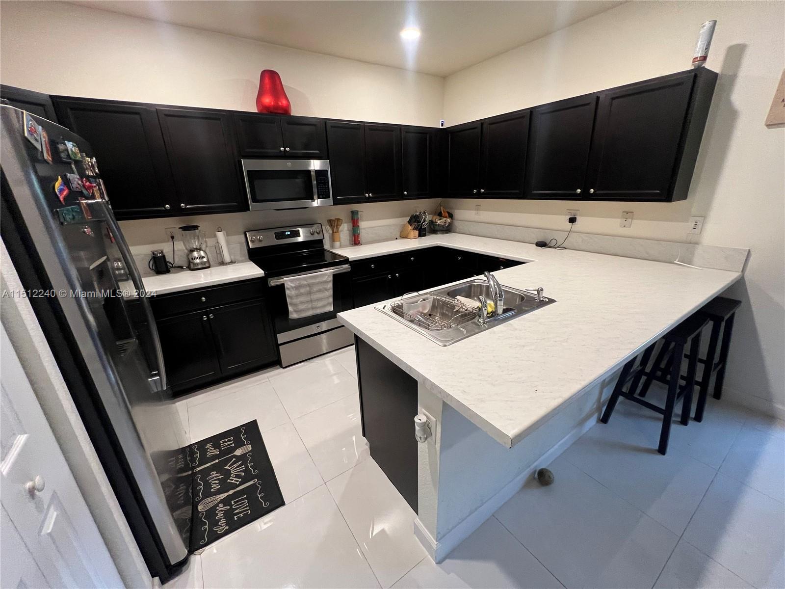 COCO PALM ESTATES - Residential