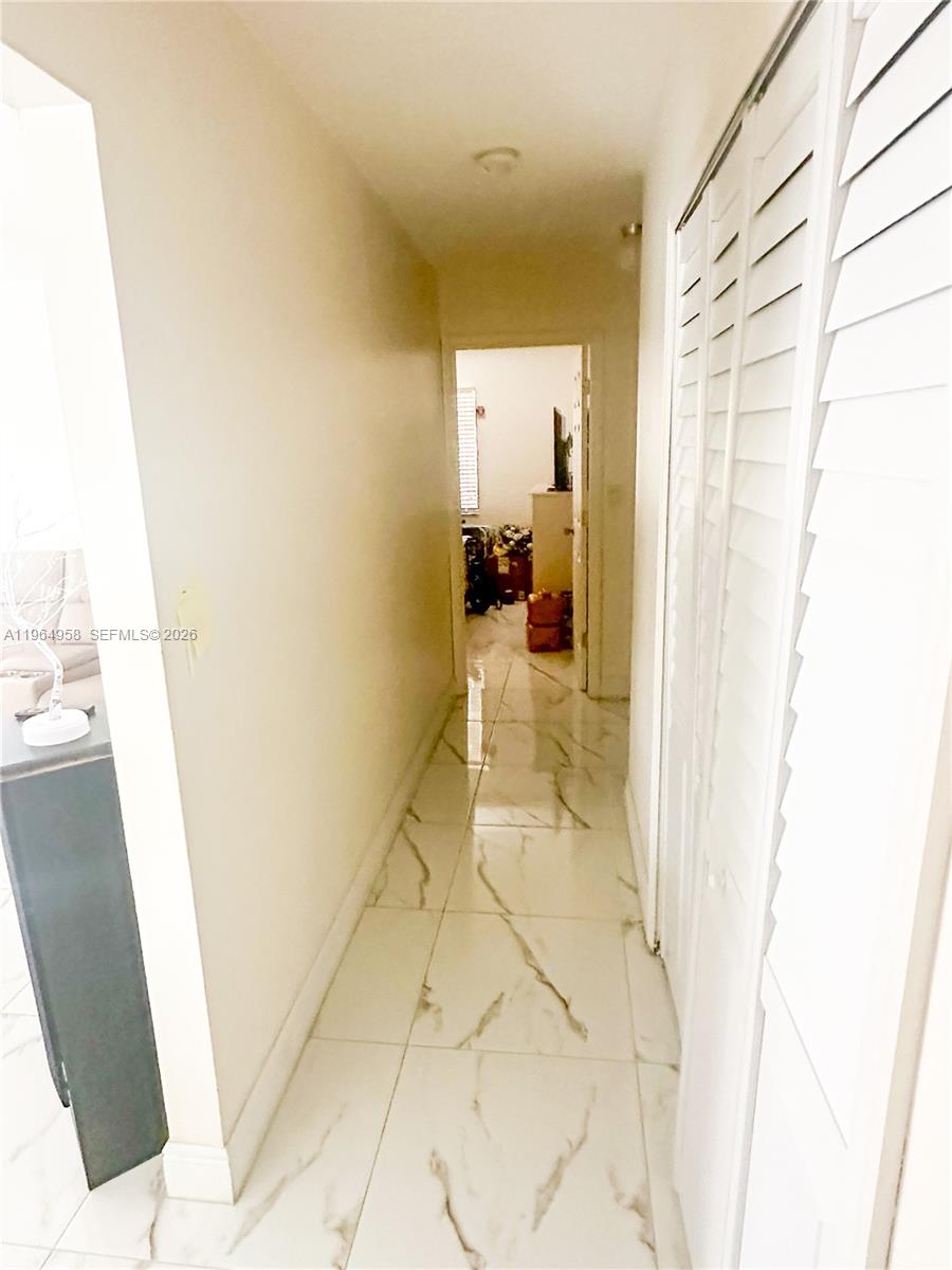 KENDALE ROYAL AMEND - Residential