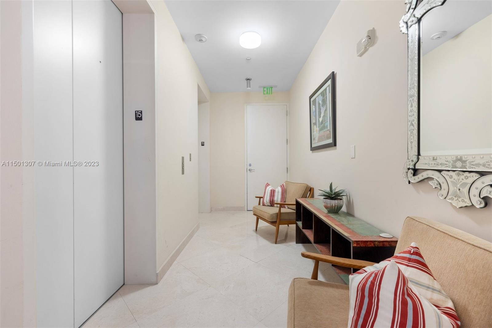 CONTINUUM ON SOUTH BEACH - Residential