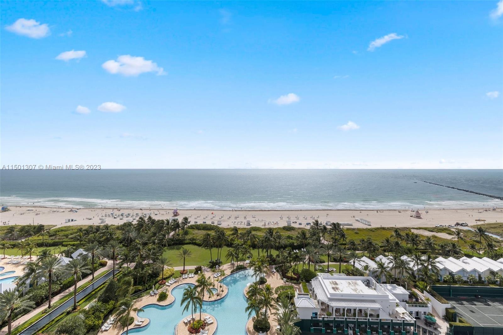 CONTINUUM ON SOUTH BEACH - Residential