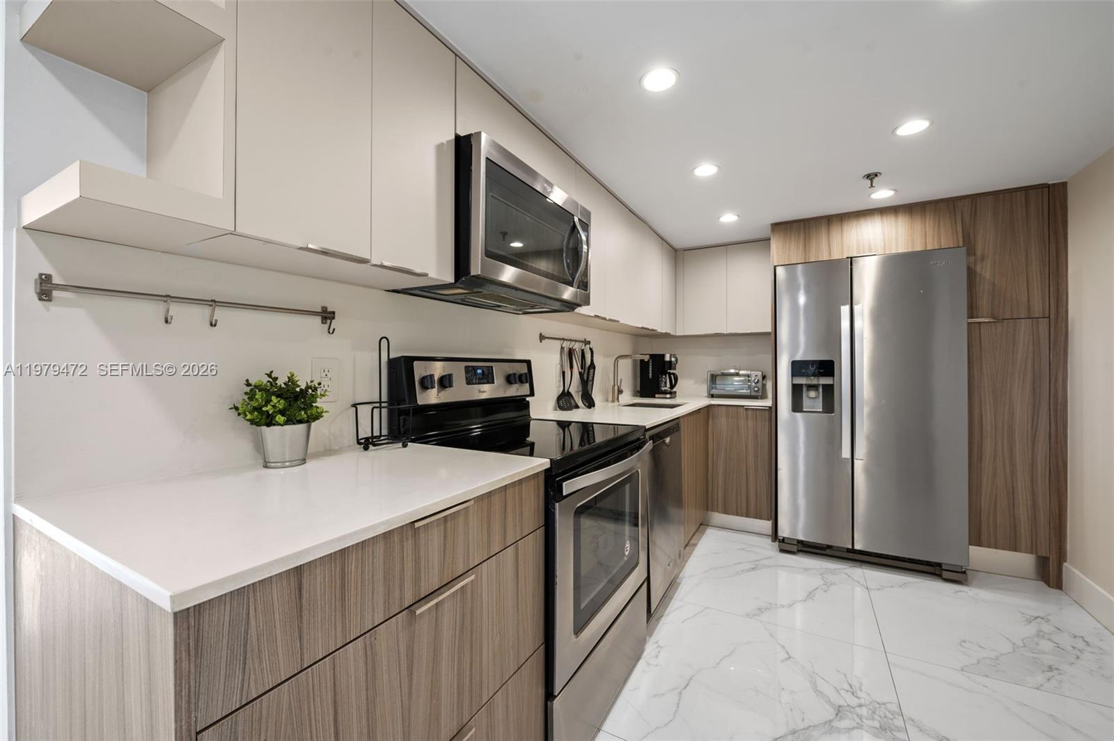 WATERVIEW CONDO - Residential