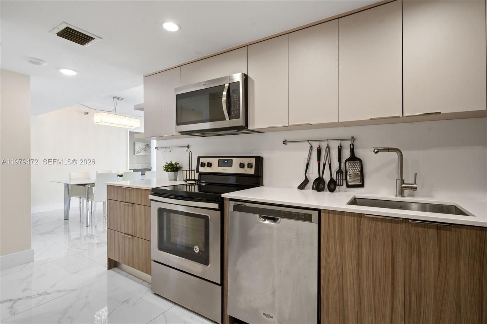 WATERVIEW CONDO - Residential